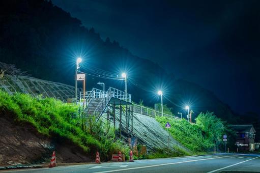小内海駅 小内海駅 小内海駅,無人駅,夜景の写真素材