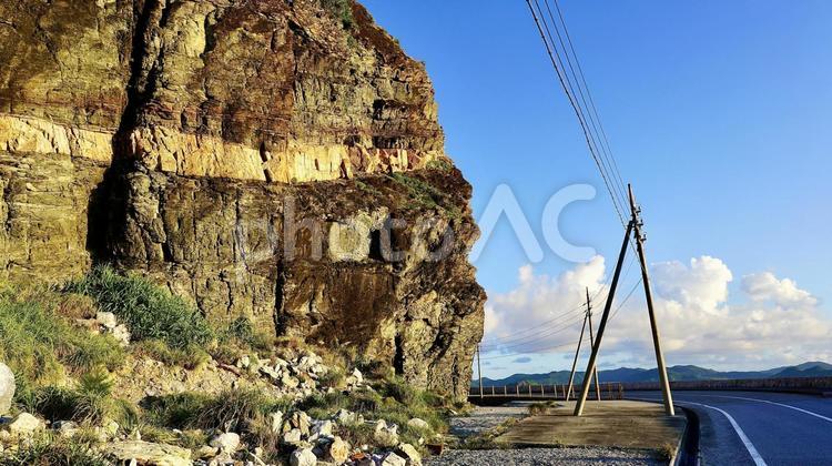 沖縄県慶良間諸島慶留間島の地層と朝の風景 阿嘉,座間味,渡嘉敷の写真素材