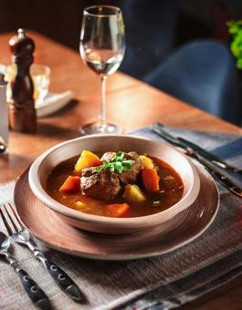 熱々のビーフシチュー ビーフシチュー,シチュー,煮込み料理の写真素材