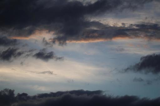 夕暮れ時 夕暮れ時の写真