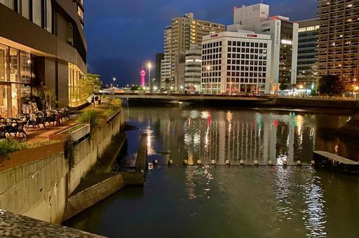 天神橋からの夜景 天神橋からの夜景 夜景,景色,街並みの写真素材