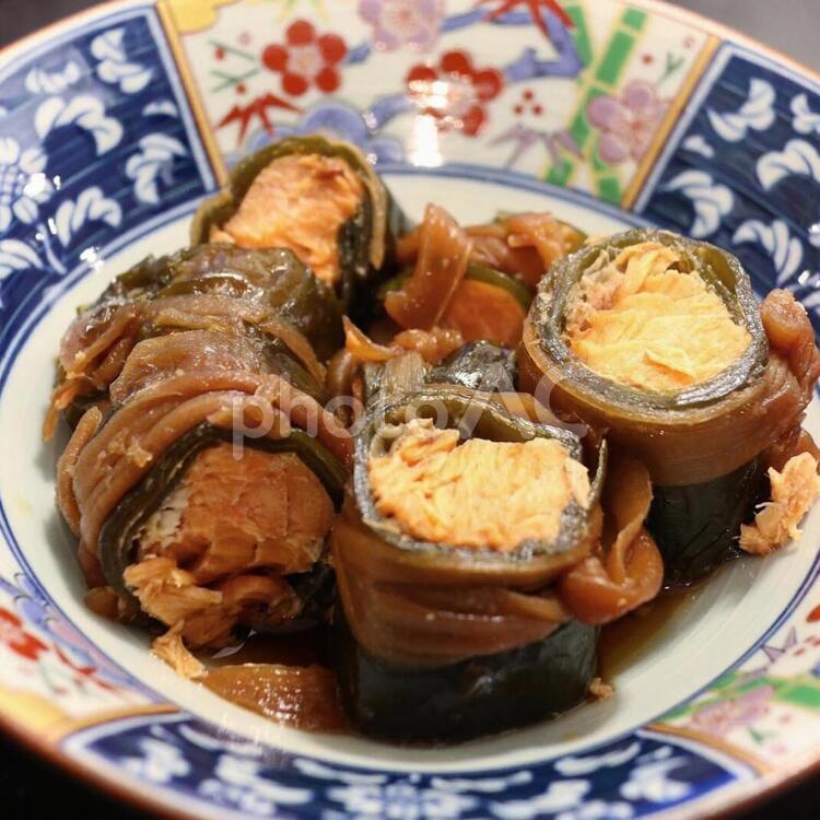鮭の昆布巻き 北海道名産,鮭,昆布の写真素材