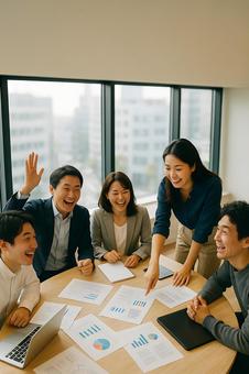 会議・グループワーク 一致団結1 会議・グループワーク 一致団結1の写真