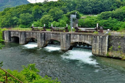 Yatsuzawa Power Plant Facility Water Intake Gate②, JPG Yatsuzawa Power Plant Facility Water Intake Gate②, JPG