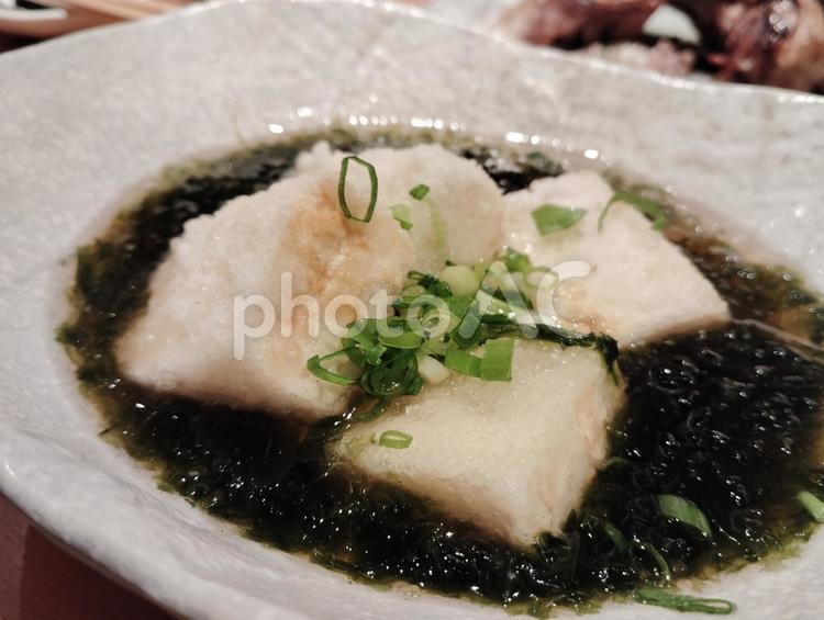 あおさのりと揚げだし豆腐 あおさのり,揚げだし豆腐,居酒屋の写真素材