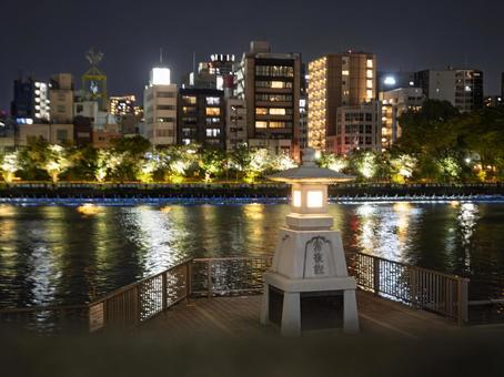 水都大阪の夜の川 水都大阪の夜の川 大阪,夜の川,夜景の写真素材