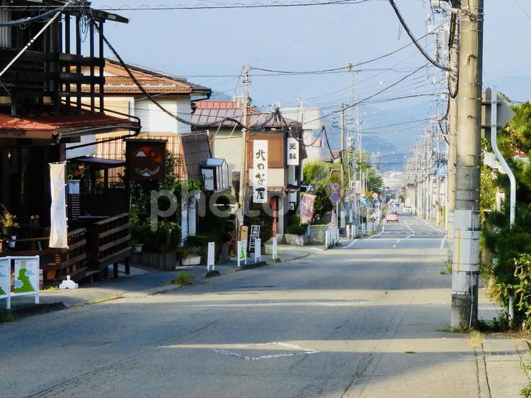 富士吉田市上吉田の市街地 富士吉田市,上吉田,門前町の写真素材