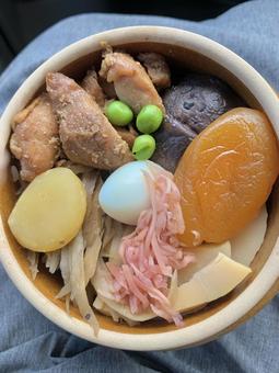 具材たくさん炊き立て釜飯 具材たくさん炊き立て釜飯 食べ物,釜飯,ランチの写真素材