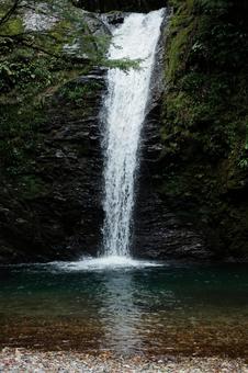 4つの滝 4つの滝の写真