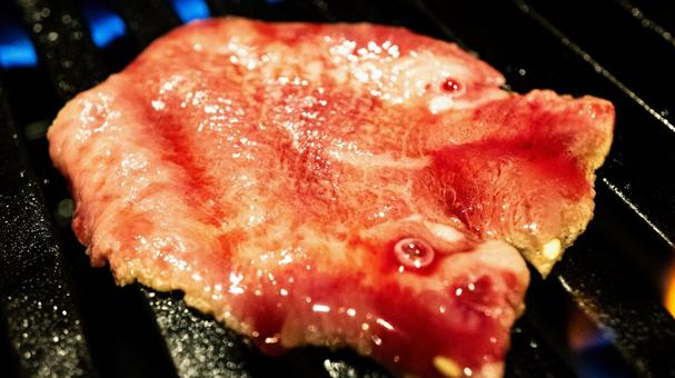 牛タン 牛タン 牛タン,焼肉,タンの写真素材