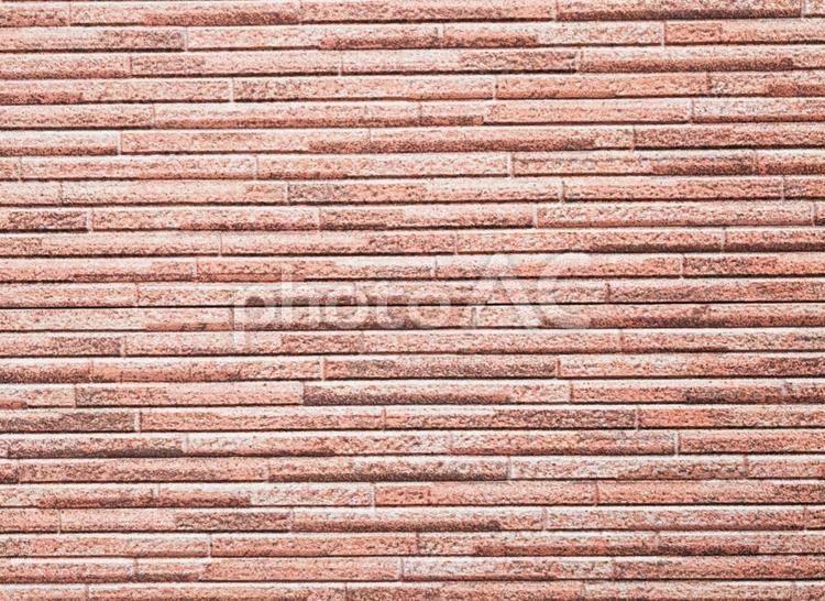 ピンク色のボーダー柄　おしゃれな背景素材 壁,ボーダー,ピンクの写真素材