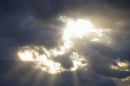 雲間の光 雲間の光の写真