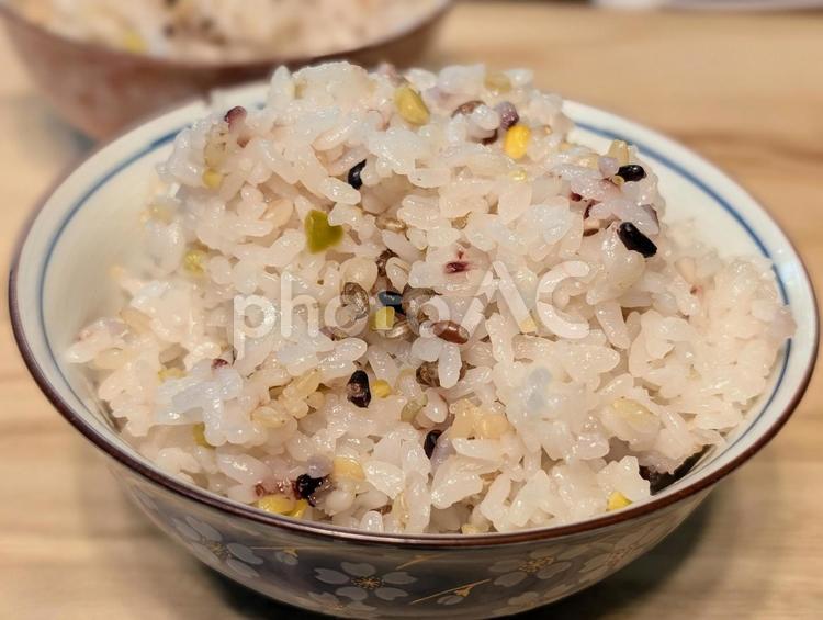 雑穀入ごはん 雑穀,ごはん,穀物の写真素材