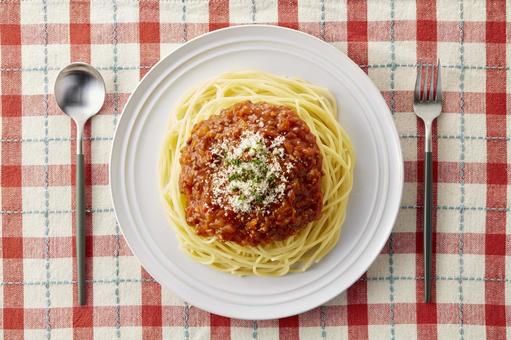 ミートソーススパゲッティ ミートソーススパゲッティ,細麺,食卓の写真素材