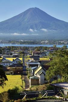 富士山と河口湖 富士山と河口湖の写真