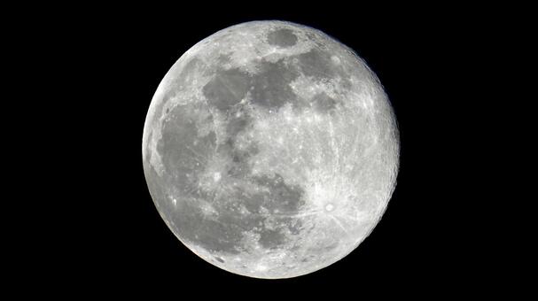 コールドムーン　2025.12.5 満月,スーパームーン,コールドムーンの写真素材