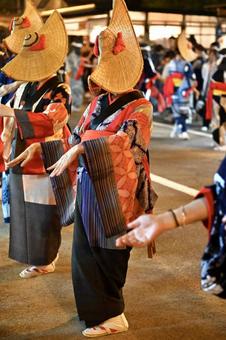 《西馬音内盆踊り》秋田県雄勝郡羽後町 西馬音内盆踊り,西馬音内の盆踊り,羽後町の写真素材