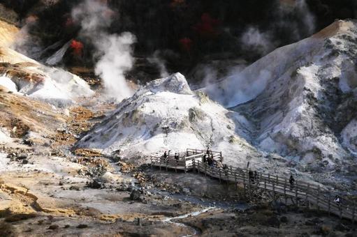 登別温泉の地獄谷 地獄谷,登別温泉,湯気の写真素材