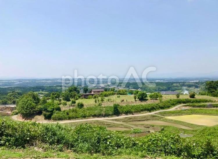 【熊本・西原村】緑いっぱい初夏の阿蘇 阿蘇,西原村,熊本の写真素材