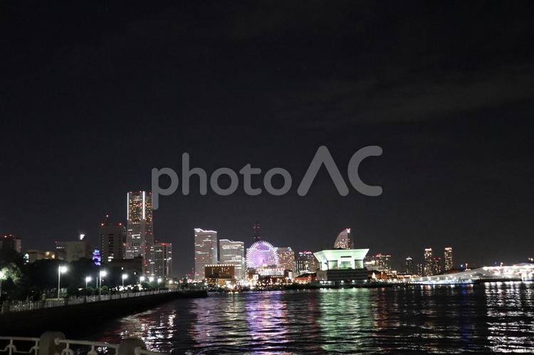 横浜の夜景 横浜,夜景,海の写真素材