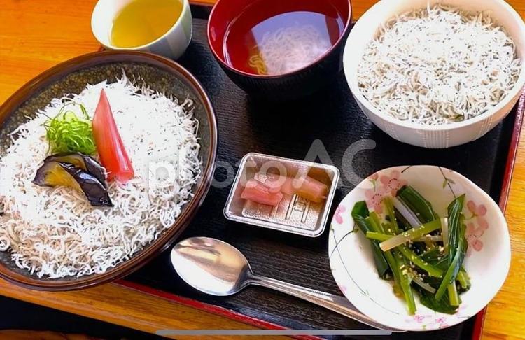 しらす丼　しらす丼定食　大盛り しらす丼,室戸,しらす丼定食の写真素材