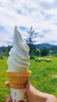 ソフトクリーム ソフトクリーム ソフトクリーム,アイス,そふとくりーむの写真素材