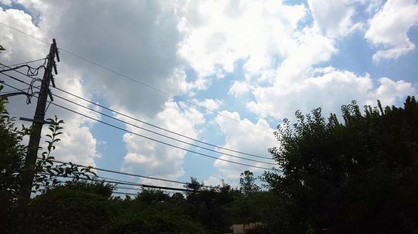 町のイメージ 空,雲,流れるの写真素材