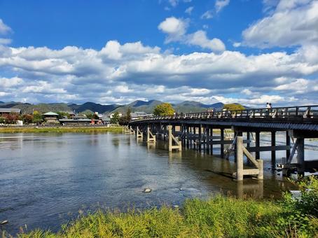 渡月橋02 渡月橋,嵐山,京都の写真素材