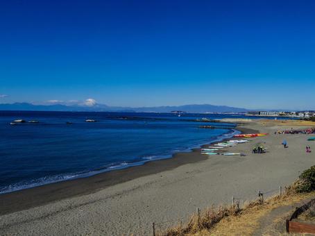 【神奈川県】葉山町・大浜海岸 【神奈川県】葉山町・大浜海岸 大浜海岸,富士山,葉山町の写真素材
