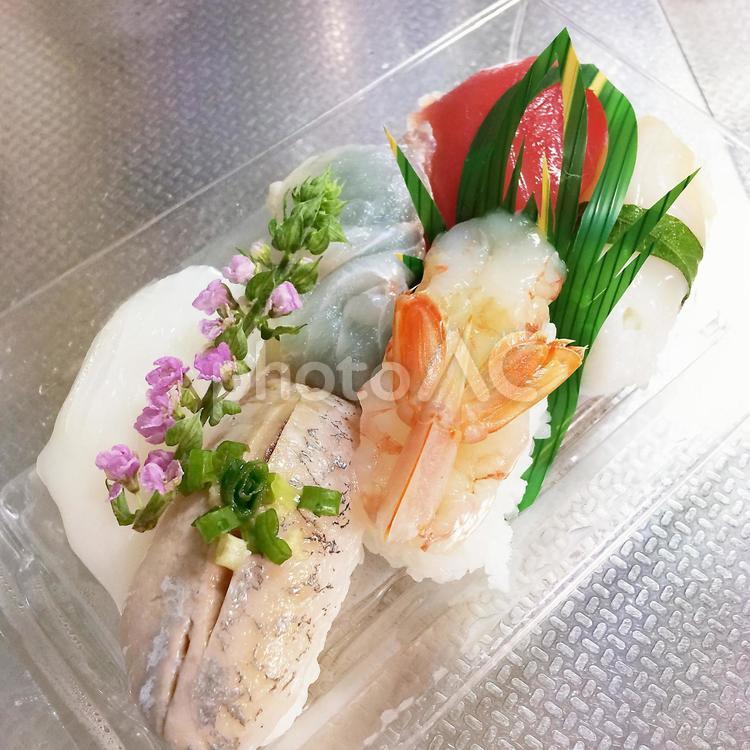 おしゃれな握り寿し 寿司,握り寿司,和食の写真素材