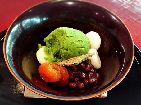 Matcha ice cream sweets shop, matcha ice cream, sweet taste, dessert after meals, JPG