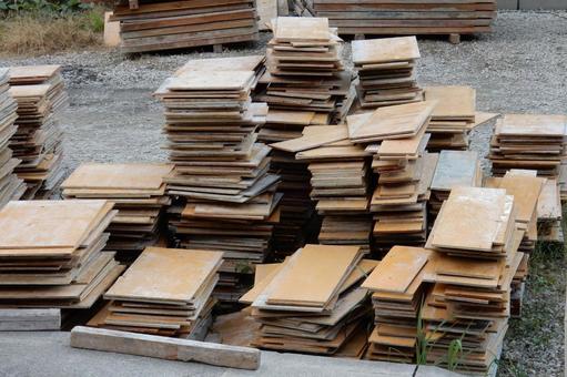 【風景写真】資材置き場 コンパネ,木材,型枠の写真素材