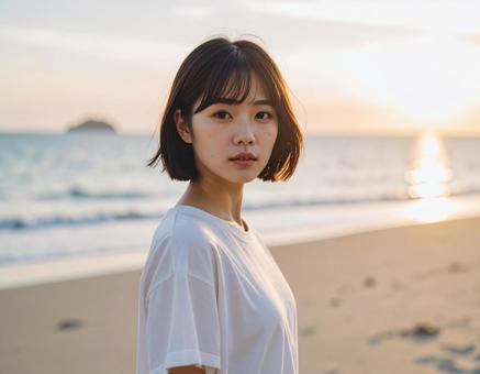 晩夏・夏の終わり、海辺の彼女 晩夏・夏の終わり、海辺の彼女の写真