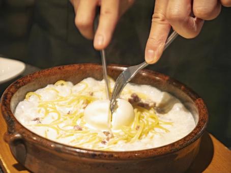 湯気にとろけるカルボナーラ パスタ,カルボナーラ,グルメの写真素材