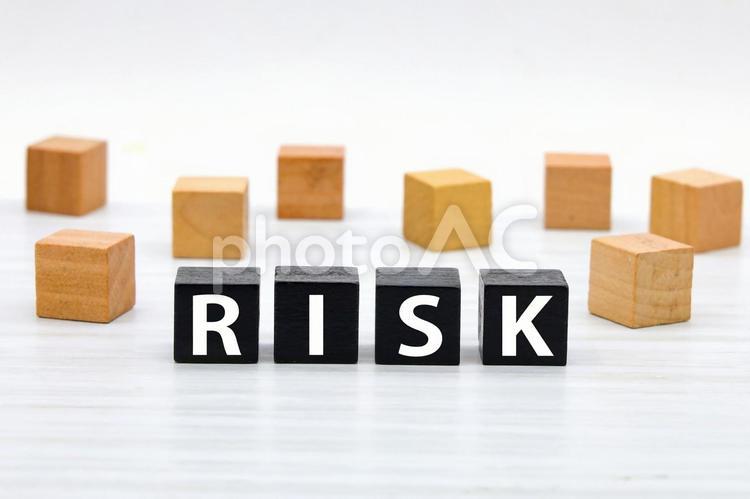 RISKの文字ブロック リスク,risk,危険の写真素材
