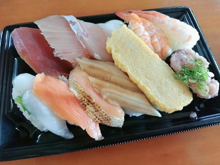 お寿司盛り合わせ一人前 寿司,和食,ランチの写真素材