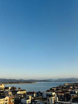 浜名湖のある景色 浜名湖,朝の風景,街並みの写真素材