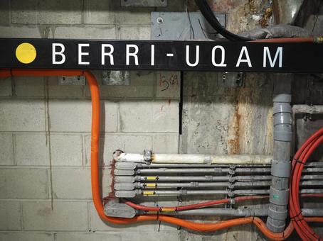 BERRI-UQAM subway station name plate, JPG