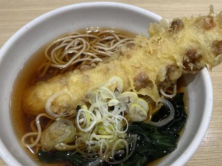 Chikuwa tempura soba, standing soba, green onion condiment, JPG Chikuwa tempura soba, standing soba, green onion condiment, JPG