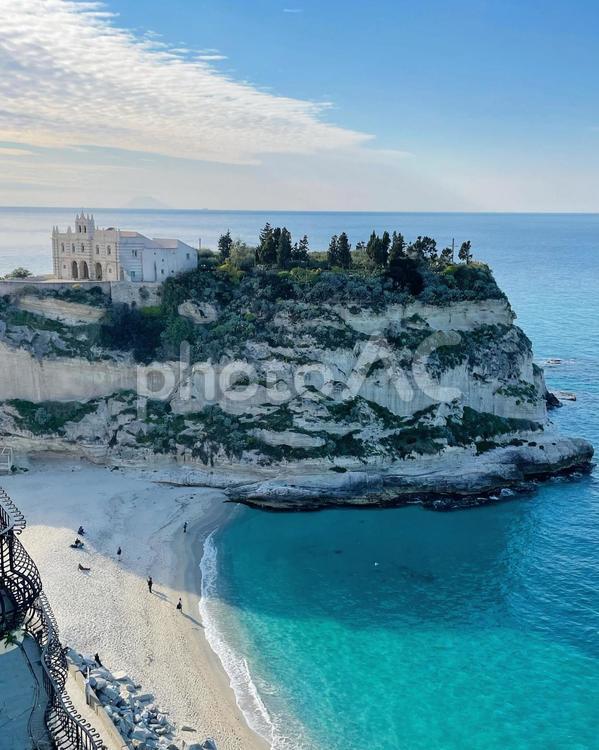 イタリア観光トロペアの美しい海 海,ヨーロッパ,トラベルの写真素材