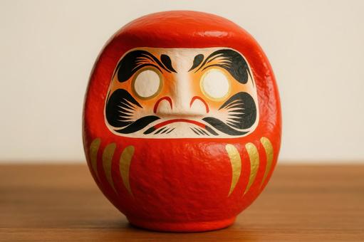 縁起物のだるまの写真