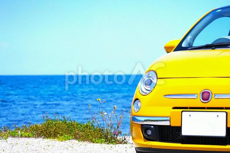 海辺のイタ車⑦ 海,ビーチ,海辺の写真素材