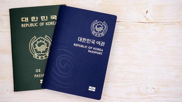 韓国のパスポート 韓国のパスポート パスポート,旅券,5年の写真素材