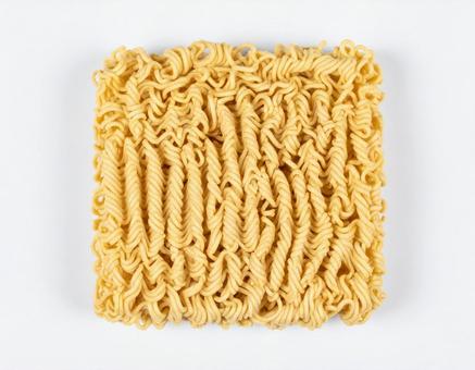 インスタント ラーメン 3 インスタント ラーメン 3の写真