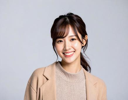 カットモデル笑顔の女性 カットモデル笑顔の女性の写真