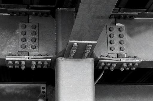 鉄骨構造のボルトとナットの連結模様 鋼材,鉄骨,ナットの写真素材