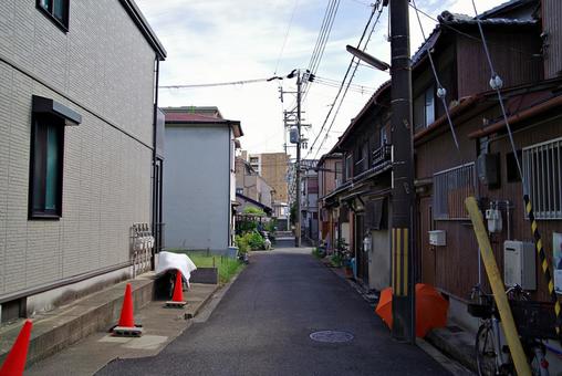 昭和の雰囲気を残す町角 昭和の雰囲気を残す町角 町角,路地,隘路の写真素材