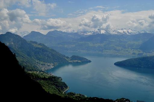 景色 山 湖 スイス 景色 山 湖 スイスの写真