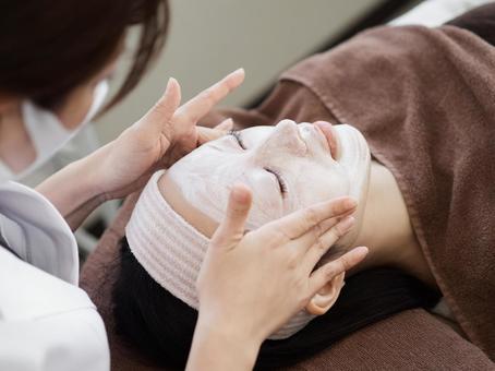 Facial beauty treatment image, facial, female, skin care, JPG