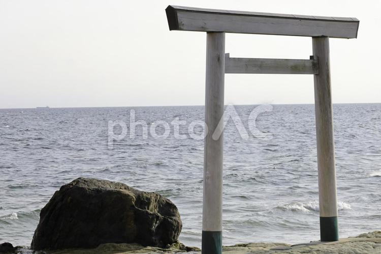 綺麗に撮れた知多半島のつぶてヶ浦０１ 海,波,つぶてヶ浦の写真素材